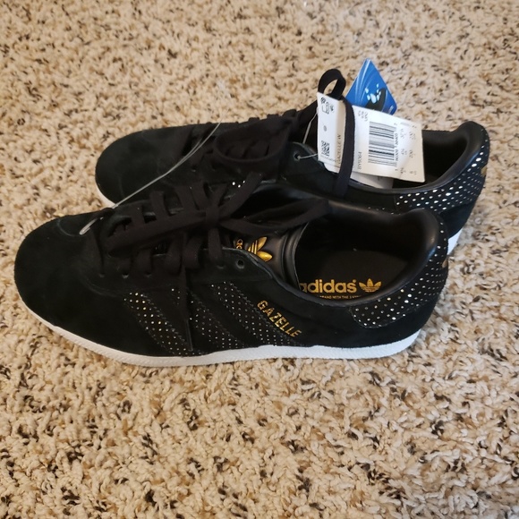 adidas gazelle black gold